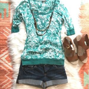 Half sleeve teal damask print shirt